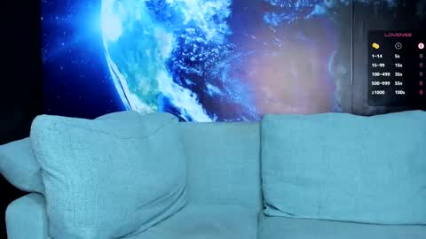 Delessandro online show from February 19, 11:14 pm