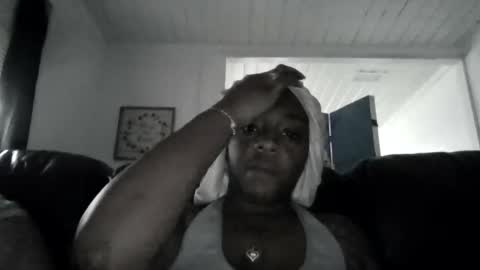 Snapshot of delhuxxx chatting on March 9, 4:33 pm DelhuXXX online show from March 9, 4:33 pm