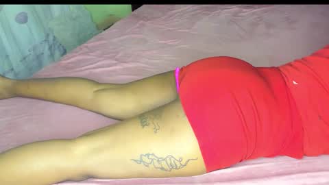 Snapshot of deli_la chatting on December 4, 6:27 pm deli_la online show from December 4, 6:27 pm