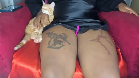 deli_la online show from February 28, 10:22 pm