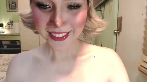 Mercedes online show from May 20, 2:51 am