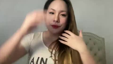 iyalicious online show from February 17, 2:52 am