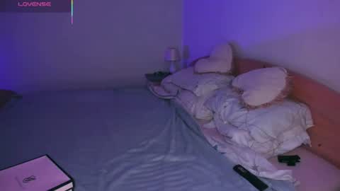 Mila online show from July 6, 4:09 am