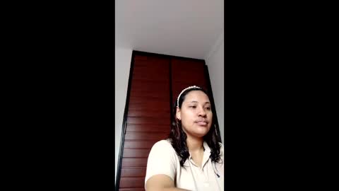 Sarah online show from May 11, 6:16 pm