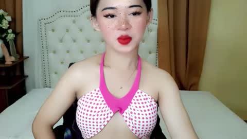 Sophie online show from May 18, 2:51 am