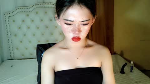 Sophie online show from June 28, 3:40 pm