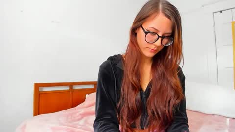 Snapshot of deliciousnoni chatting on November 7, 7:03 pm deliciousnoni online show from November 7, 7:03 pm