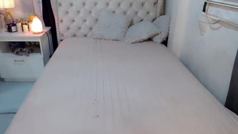    online show from December 13, 3:05 am