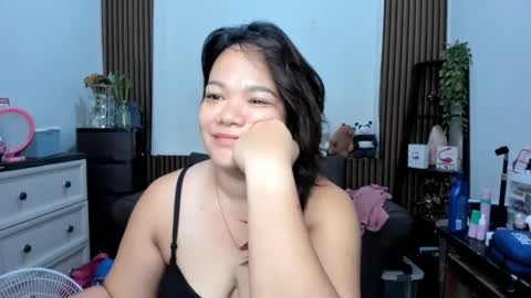 Snapshot of delightfulcurvy chatting on November 12, 8:15 am delightfulcurvy online show from November 12, 8:15 am