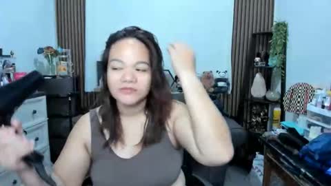 delightfulcurvy online show from March 2, 1:30 am