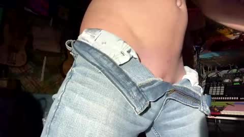 Snapshot of delightfuldance chatting on September 17, 4:03 am delightfuldance online show from September 17, 4:03 am