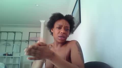 Snapshot of delightfuldark chatting on February 9, 8:34 pm delightfuldark online show from February 9, 8:34 pm