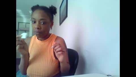 Snapshot of delightfuldark chatting on February 11, 7:16 pm delightfuldark online show from February 11, 7:16 pm