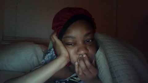 Snapshot of delightfuldark chatting on February 16, 9:59 am delightfuldark online show from February 16, 9:59 am