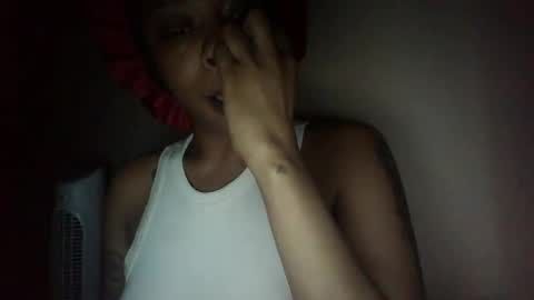 Snapshot of delightfuldark chatting on March 10, 7:21 am delightfuldark online show from March 10, 7:21 am