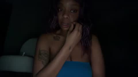 Snapshot of delightfuldark chatting on November 16, 2:06 am delightfuldark online show from November 16, 2:06 am