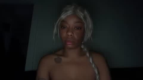 Snapshot of delightfuldark chatting on November 29, 8:06 am delightfuldark online show from November 29, 8:06 am