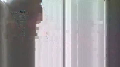 Snapshot of delightfuldark chatting on May 4, 10:28 pm delightfuldark online show from May 4, 10:28 pm