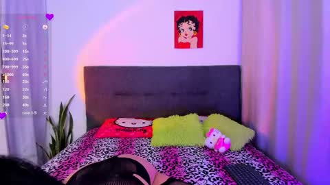 delilah_wicked online show from January 17, 12:37 am