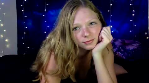 DelilaLove3412 online show from June 20, 7:38 pm