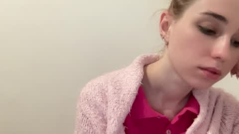 Delivery      online show from December 15, 1:35 am