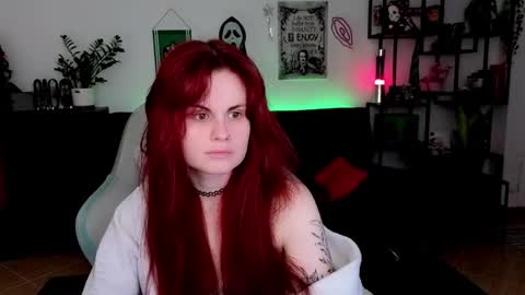 dellacrush_ online show from February 16, 6:26 pm