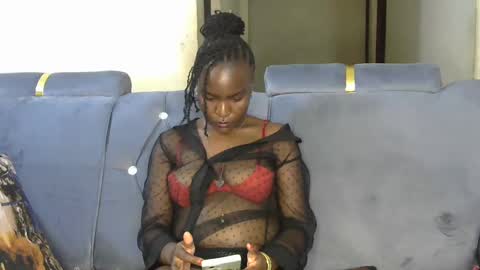 Ginger online show from February 12, 12:37 am