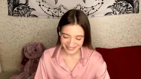 Sia online show from December 18, 12:11 pm