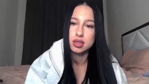 delly_love online show from October 5, 12:09 am