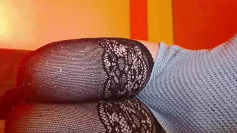 Snapshot of delphine_x chatting on May 5, 8:06 pm Delphine online show from May 5, 8:06 pm