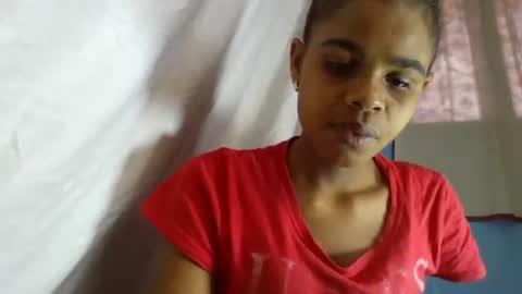 delphine online show from March 10, 12:10 pm