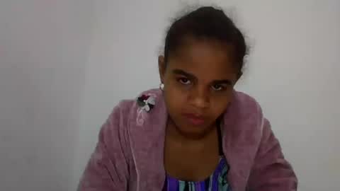 Snapshot of delphineee chatting on June 22, 4:48 pm delphine online show from June 22, 4:48 pm