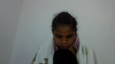 Snapshot of delphineee chatting on June 23, 4:54 am delphine online show from June 23, 4:54 am