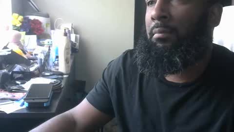 Snapshot of delta7012 chatting on April 4, 3:31 pm delta7012 online show from April 4, 3:31 pm