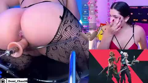 demiii online show from July 8, 12:37 am