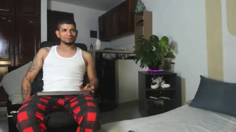 demian26big online show from October 22, 3:29 am