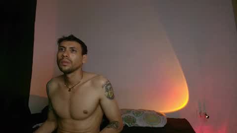 demian_melany_ online show from February 19, 4:30 am