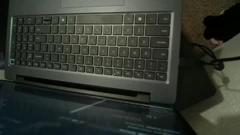 Snapshot of demichocolatekink chatting on December 21, 3:35 am Chocolatekink online show from December 21, 3:35 am