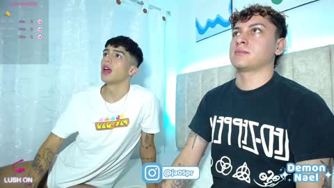 Juan  Gabriel Independent Models 3 online show from January 21, 3:04 am