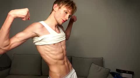 Dave19  online show from September 27, 6:51 am