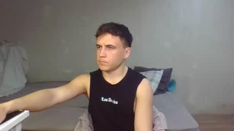 Snapshot of den4ik_sport chatting on May 7, 7:08 pm den4ik_sport online show from May 7, 7:08 pm