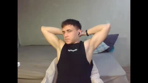 Snapshot of den4ik_sport chatting on May 8, 6:24 pm den4ik_sport online show from May 8, 6:24 pm