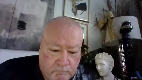 Snapshot of denboisvin2043 chatting on December 8, 12:52 pm denboisvin2043 online show from December 8, 12:52 pm