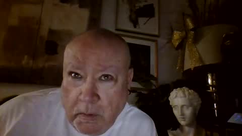 Snapshot of denboisvin2043 chatting on January 2, 12:13 pm denboisvin2043 online show from January 2, 12:13 pm