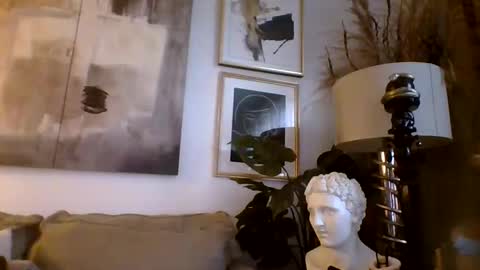 Snapshot of denboisvin2043 chatting on September 14, 10:58 am denboisvin2043 online show from September 14, 10:58 am