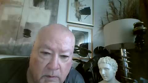 Snapshot of denboisvin2043 chatting on October 3, 11:07 am denboisvin2043 online show from October 3, 11:07 am
