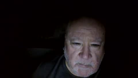 Snapshot of denboisvin2043 chatting on October 7, 1:03 am denboisvin2043 online show from October 7, 1:03 am