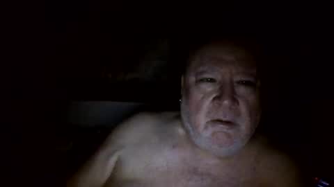 Snapshot of denboisvin2043 chatting on October 16, 1:06 am denboisvin2043 online show from October 16, 1:06 am