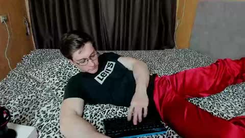 Snapshot of deni_boy99 chatting on April 14, 6:25 pm Deni online show from April 14, 6:25 pm