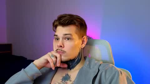 Denis online show from February 15, 5:31 pm